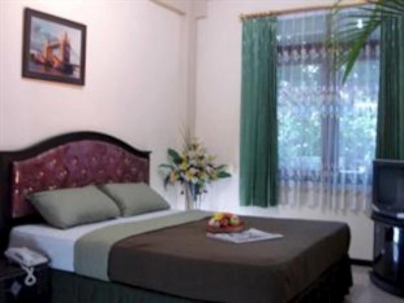 Hotel Galuh Anindita 요그야카르타 외부 사진